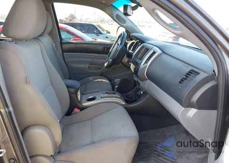 2012 Toyota Tacoma Prerunner z USA, uszkodzony, nr VIN 5TFJX4GN5CX012455